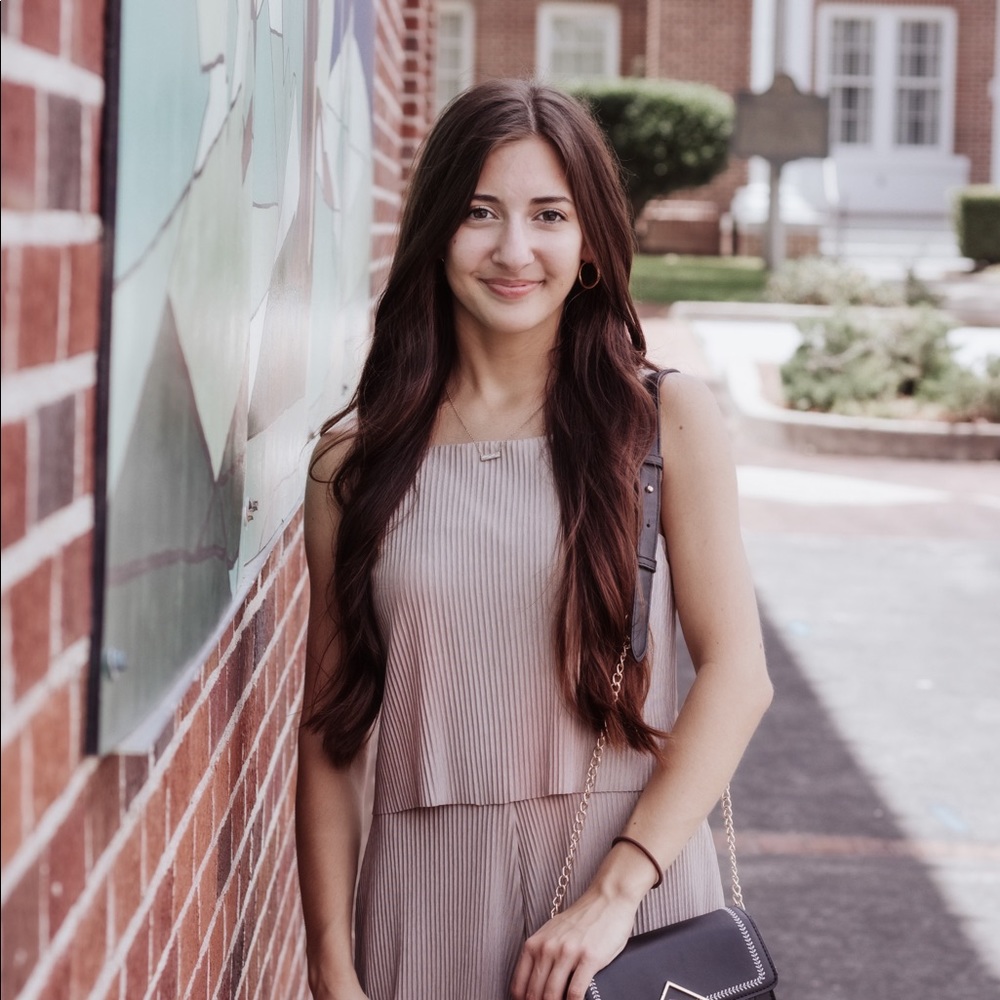 Meet your Posher, Sadie